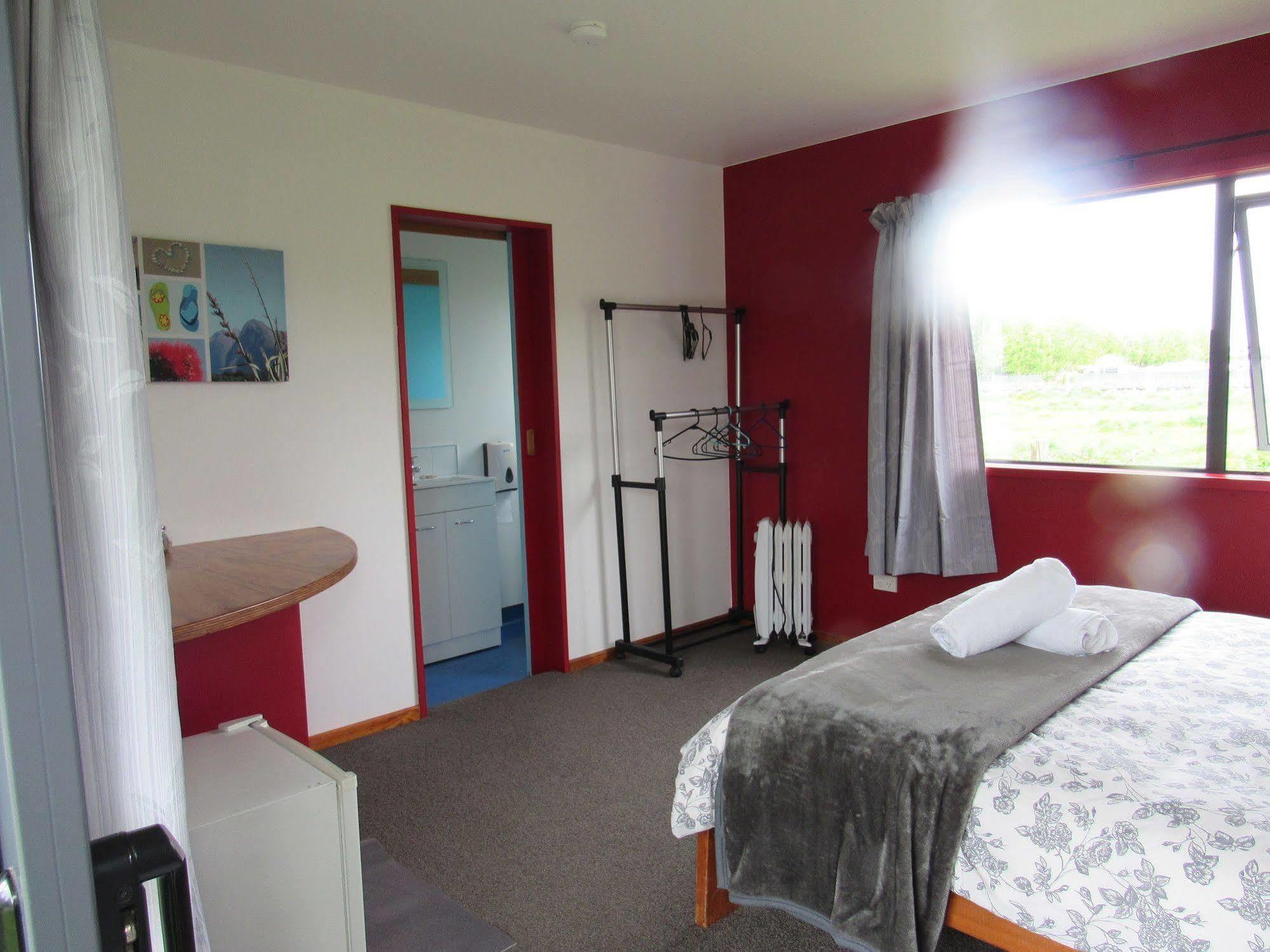 White Elephant Accomodation * Motueka
